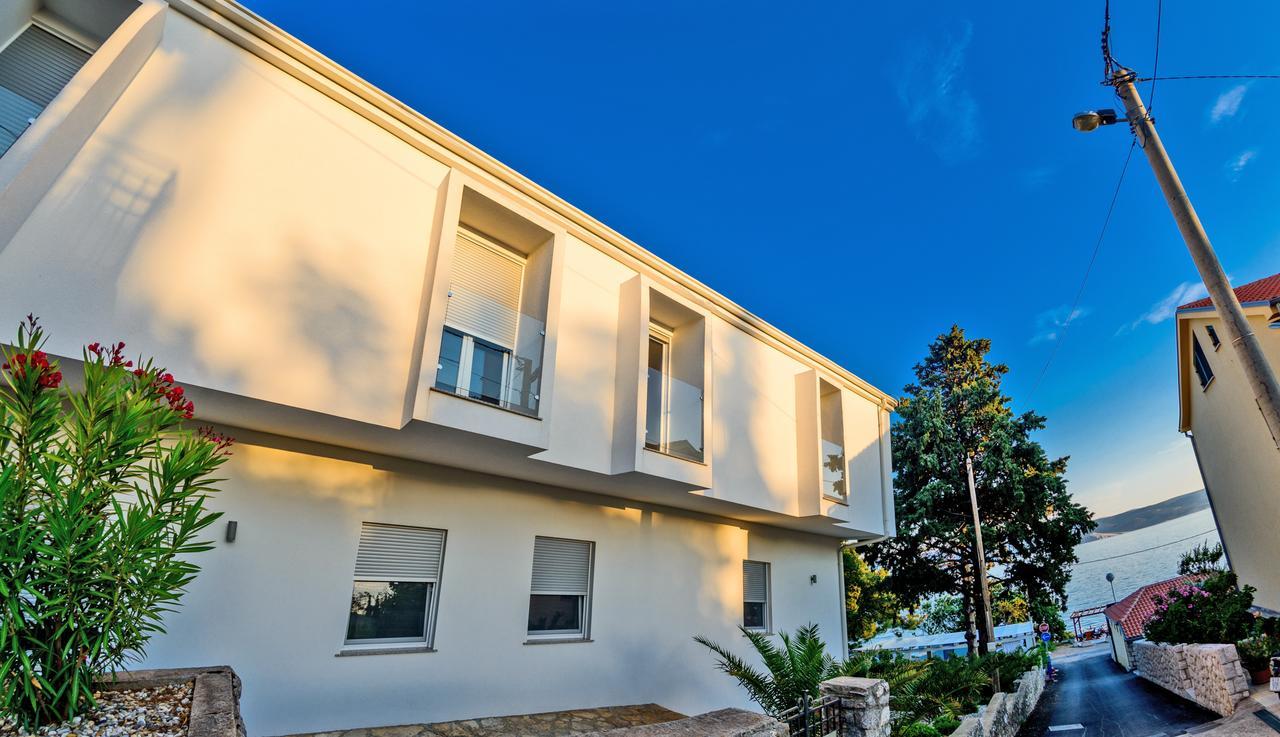 Rocky Beach Rooms Novi Vinodolski Exterior foto